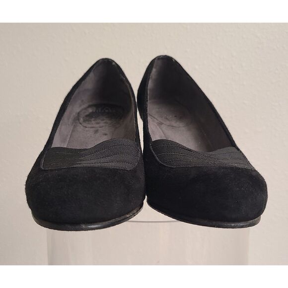 Stuart Weitzman Black Suede Wedge Heels US 7.5 Royal Classic Pumps Quiet Luxury - Picture 3 of 7